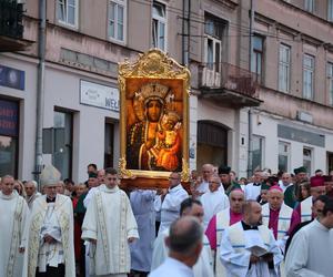 75 lat temu obraz Matki Boskiej w Lublinie zapłakał. Wierni uczcili rocznicę „Cudu lubelskiego” procesją różańcową