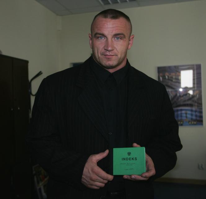 Mariusz Pudzianowski z indeksem