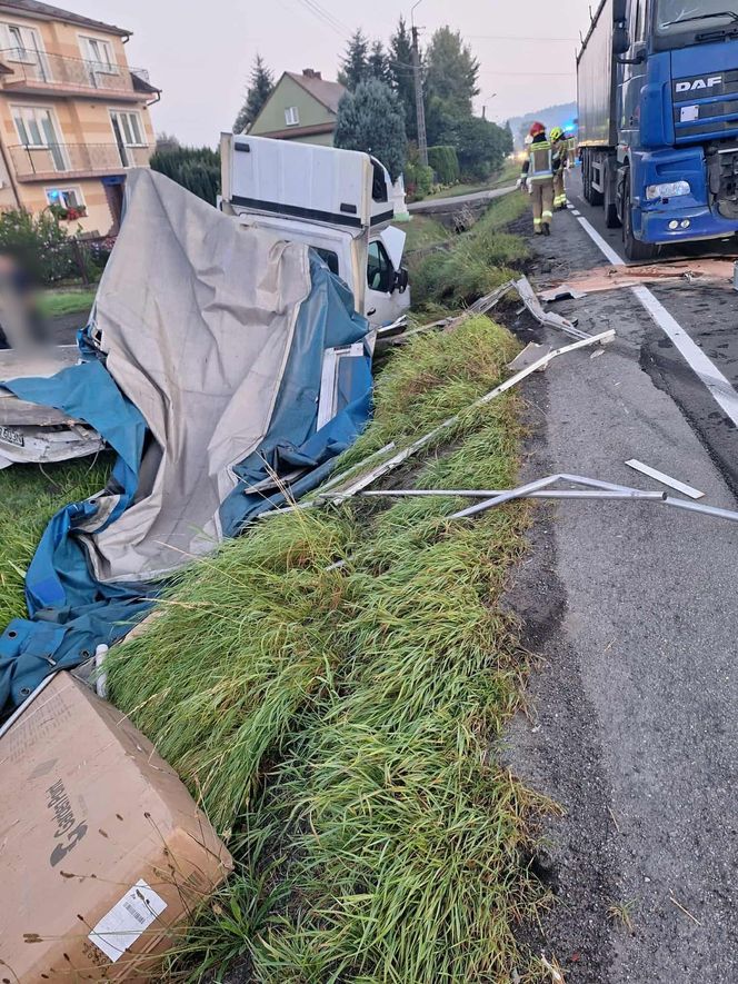 Wypadek w miejscowości Uszew na DK 75