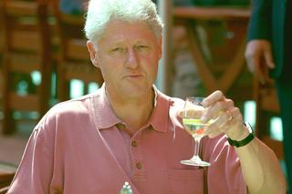 Bill Clinton, 2001r.
