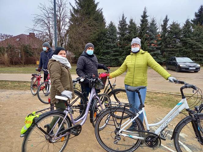Rowerowi Gwardziści razem z mieszkańcami tak świętowali Dzień Kobiet w Iławie