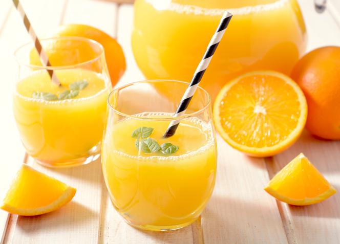 SOK, nektar, napój - czym się różnią? Jak wybrać zdrowy sok?