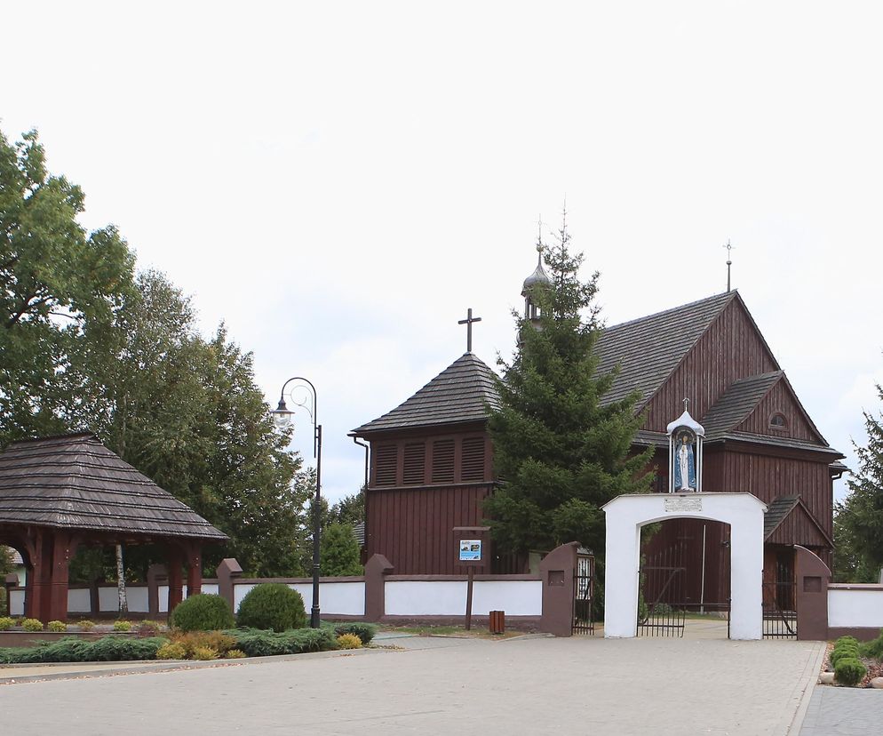 Tłumy turystów odwiedzają tę wieś na Mazowszu. Jej atrakcja jest znana w całej Polsce