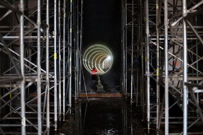 Budowa tunelu w Łodzi - przystanek Polesie