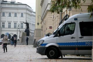 	Policja pod kościołami w Warszawie