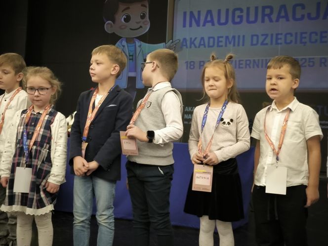 Inauguracja roku akademickiego dziecięcego uniwersytetu w ANS
