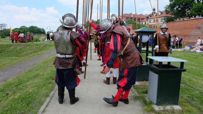 Do Zamościa wkroczyły wojska [GALERIA]