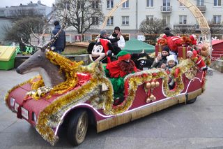 Jarmarkowe i mikołajkowe szaleństwo w powiecie kieleckim. Lista imprez