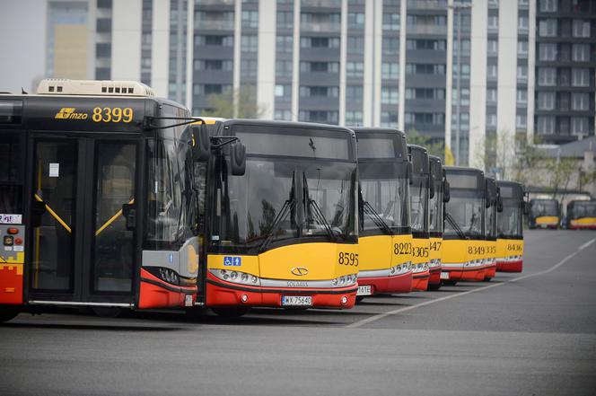 Kierowcy autobusów protestują. Pracownicy MZA pójdą dziś oddać krew