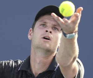 Hubert Hurkacz WYNIK meczu dzisiaj ATP Stuttgart. Polak wygrał w swoim stylu: trzy sety i dwa tie-breaki!