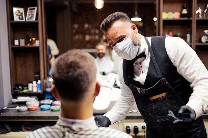 Akcja #ChceDoSalonu. Czekasz na otwarcie salonów fryzjerskich? Możesz pomóc branży beauty!