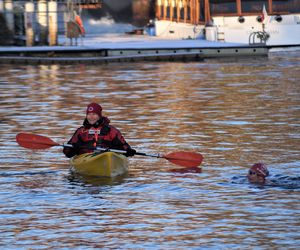 Wskoczyli do lodowatej Brdy! Za nami zawody FOCUS Ice Swimming Bydgoszcz Festival 2024