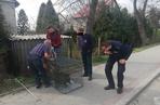 Bobra robota! Policjanci spod Tarnowa uratowali gryzonia