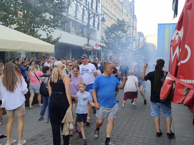 Rozpoczęła się Parada Wolności! Rytmy techno opanowały centrum Łodzi