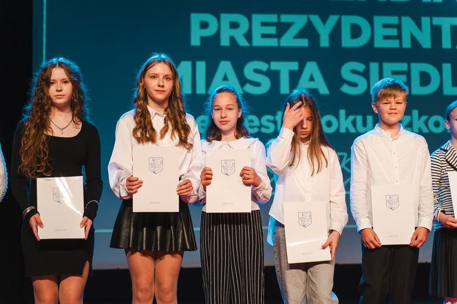 Blisko 700 najzdolniejszych siedleckich uczniów z nagrodami za dokonania w nauce!