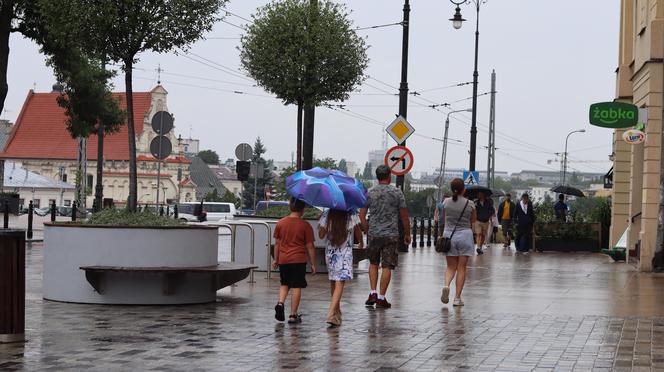 Fatalna pogoda w Lublinie! Miał być upał, a jest zlewa [GALERIA]