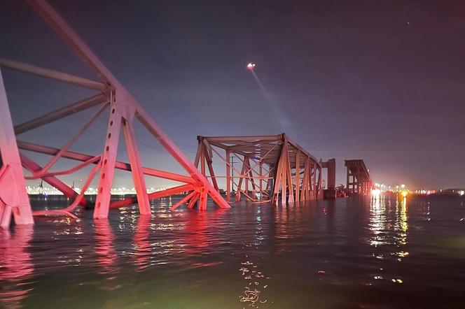 W Baltimore zawalił się most