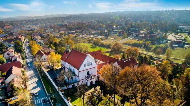 Populacja tego małopolskiego miasta wzrosła o połowę. Leży kilkanaście kilometrów od Krakowa 