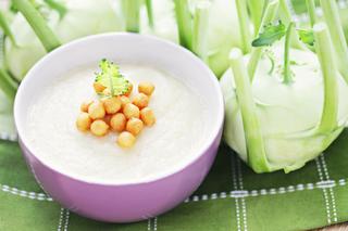 Zupa krem z kalarepy: przepis na zupę z kalarepy o smaku pokręconym chrzanem