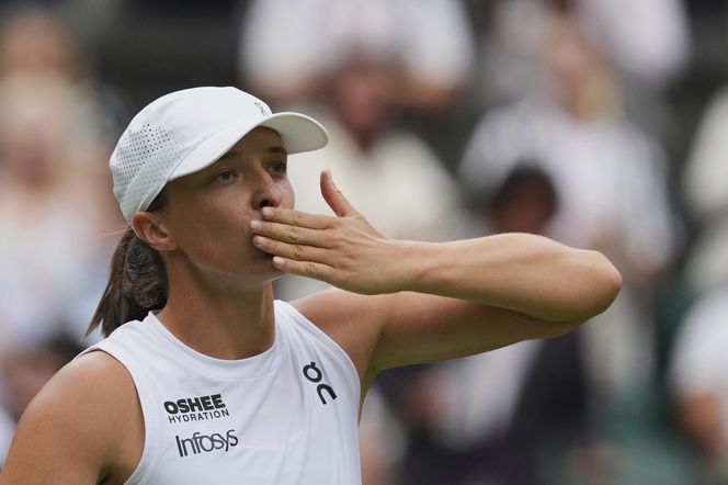 Iga Świątek w czwartej rundzie Wimbledonu