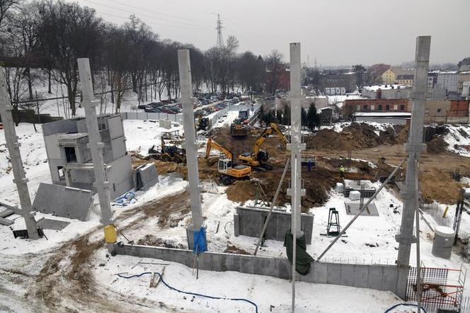 Bydgoszcz: Parking na Grudziądzkiej rośnie w oczach. Zobacz zdjęcia z placu budowy