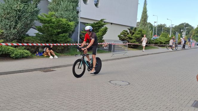 Ludzie z żelaza zmagali się w Kaliszu. Za nami Calisia Triathlon 2025