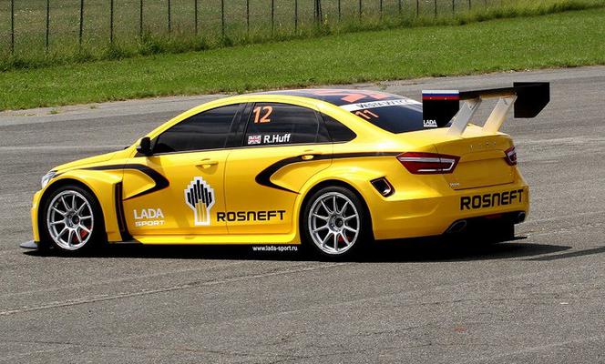 Wyścigowa Łada Vesta WTCC