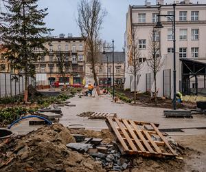 Budowa nowego pasażu do Manufaktury dobiega końca