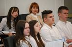 Młodzież z siedleckiej Szóstki debatowała w magistracie z przedstawicielami innych siedleckich szkół