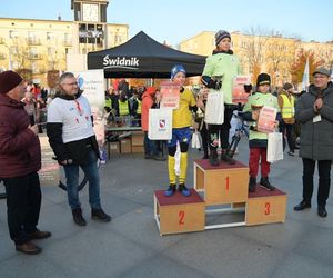 Mali i duzi pobiegli dla Polski! Druga edycja Ulicznych Biegów Niepodległości