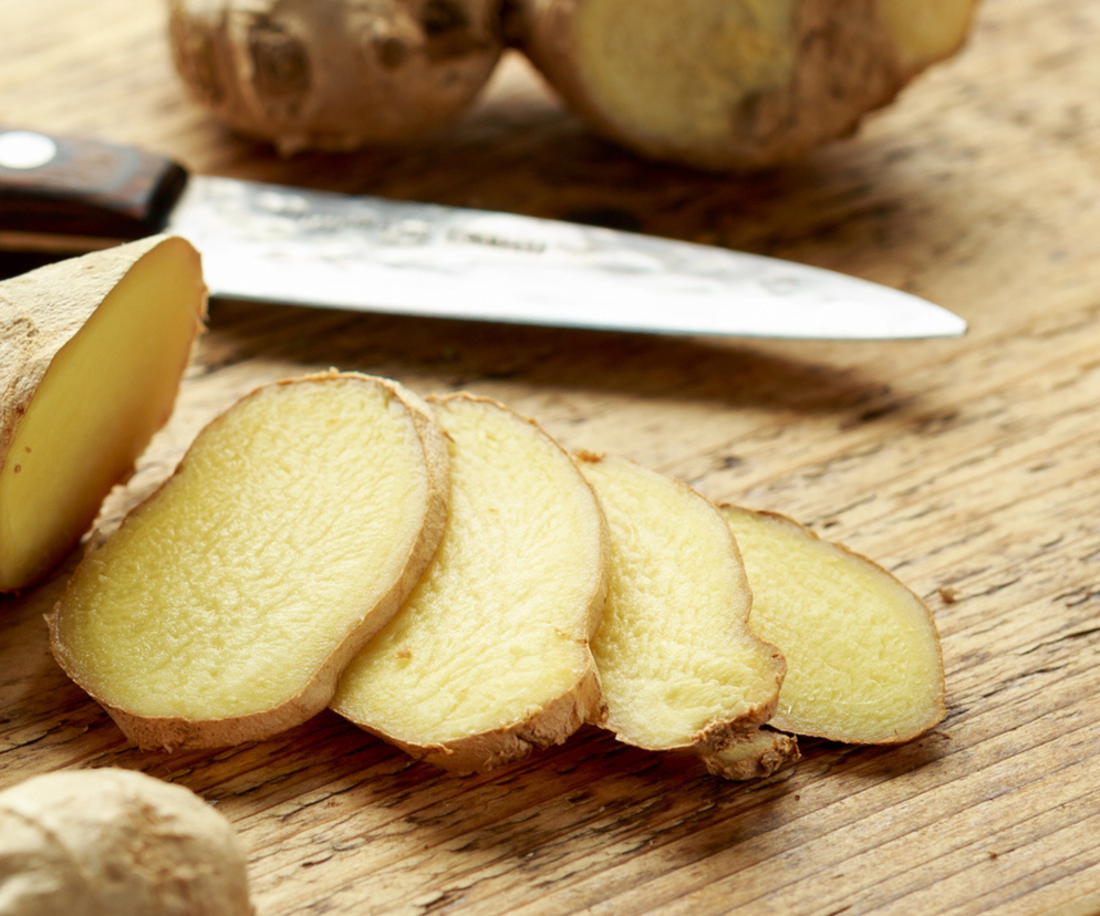 Chroni przed rakiem, zwalcza ból i łagodzi stany zapalne. Wystarczą dwie łyżeczki dziennie