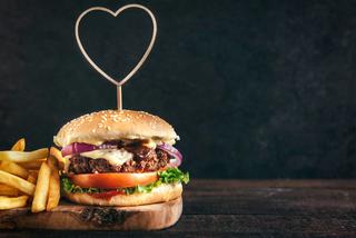 Domowe burgery Burgelove - przepis na Walentynki i nie tylko!
