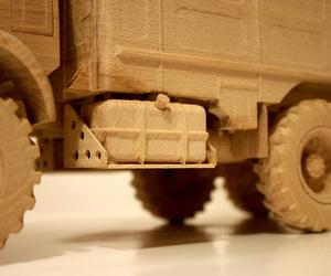 Model ciężarówki Star wykonany z drewna