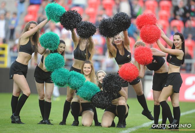 Seksowne cheerleaderki GKS-u Tychy