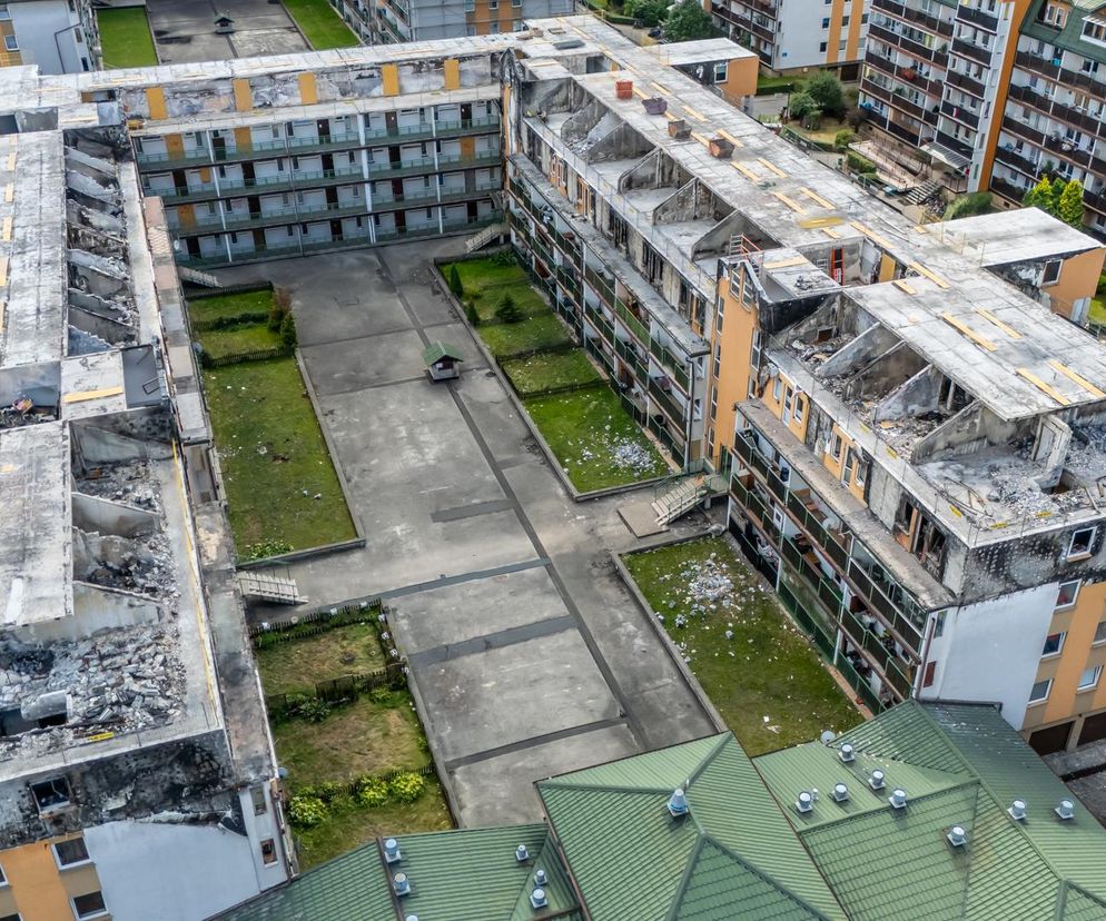 Blok w Ząbkach po pożarze