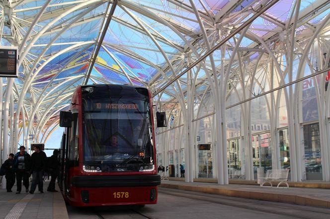 Jak będą jeździły autobusy i tramwaje MPK Łódź w Sylwestra, Nowy Rok oraz 2 i 3 stycznia?