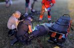 Zduńska Wola. Poważny wypadek 28-latka jadącego hulajnogą. Stracił przytomność [ZDJĘCIA]. 