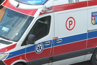 Razem z żoną ratował nieprzytomnego 40-latka. Dramat na osiedlu