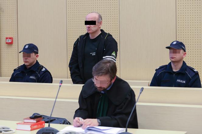 20 LAT DLA SADYSTY GWAŁCICIELA