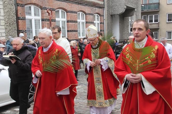 Niedziela Palmowa w parafii katedralnej w Koszalinie