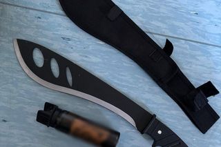 Gdańsk. 37-latek zatrzymany po szturmie. Jest podejrzany o usiłowanie zabójstwa w hotelu [ZDJĘCIA].