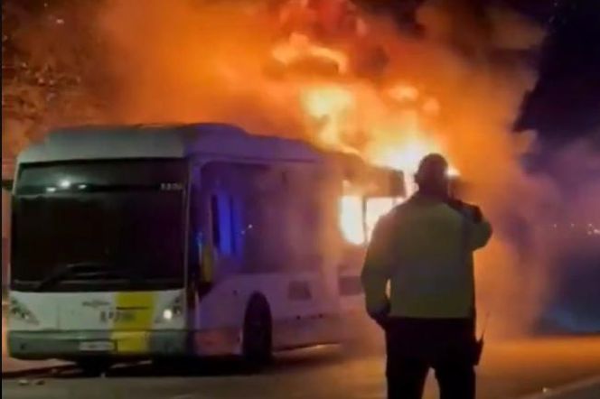 Autokar fanów Barcelony stanął w płomieniach! Dramatyczne sceny przed meczem Ligi Mistrzów