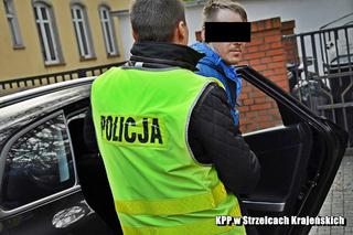 Stare Kurowo: Kradzionym autem jechał na zakazie i uszkodził policyjny radiowóz