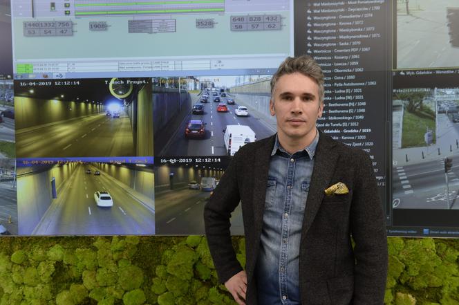 Miejsc brakuje ale będzie system. E-parkowanie w Warszawie