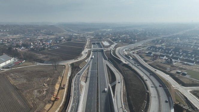 Tunel na Północnej Obwodnicy Krakowa zamknięty. Objazd w kierunku Warszawy