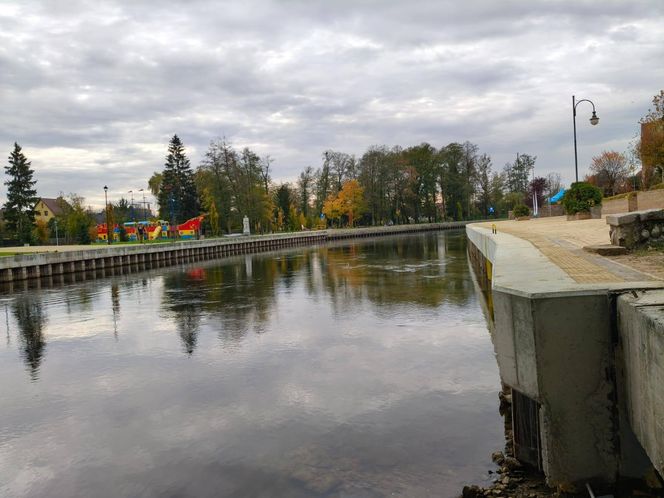Nabrzeże miasta na Mazurach zmieniło się nie do poznania. Tak wygląda po remoncie