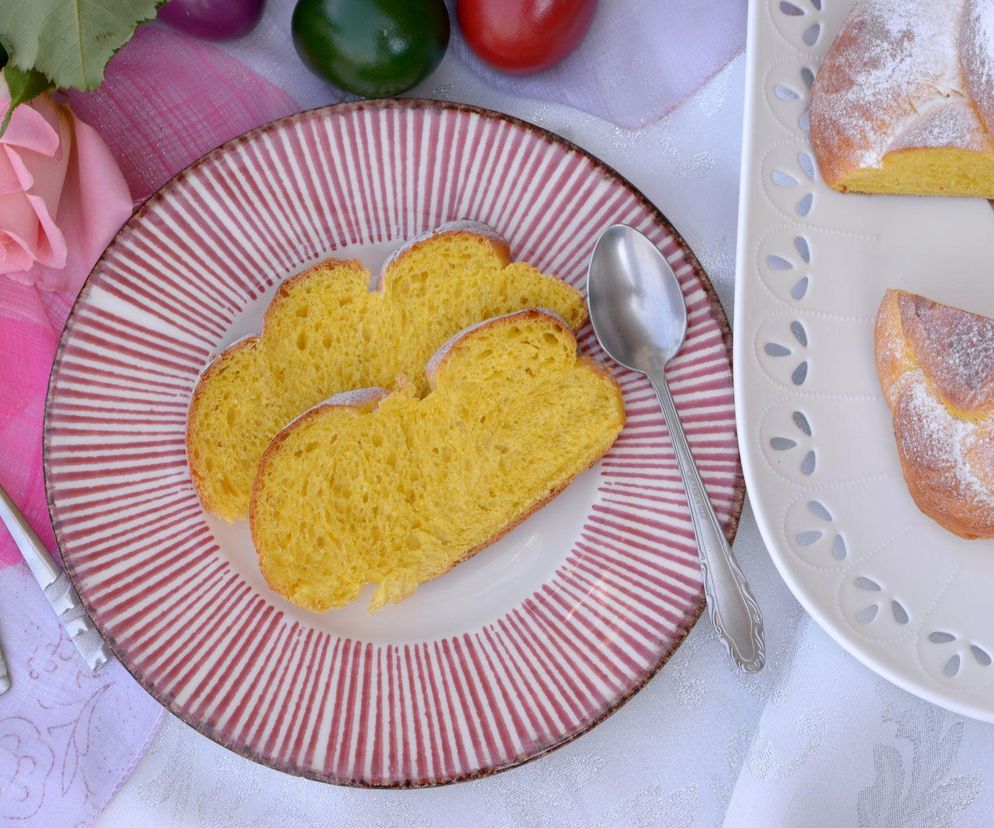 Placek drożdżowy z dynią. Przepis wprost z babcinego zeszytu