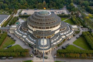 Wojsko we Wrocławiu walczy z powodzią