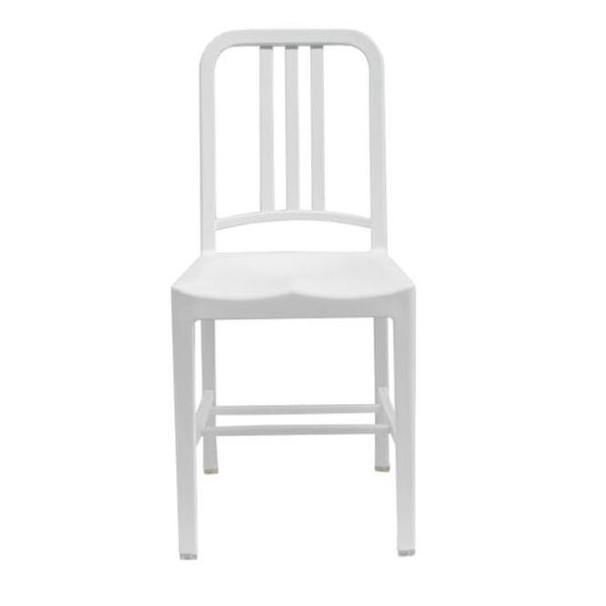 Białe, klasyczne krzesło do jadalni