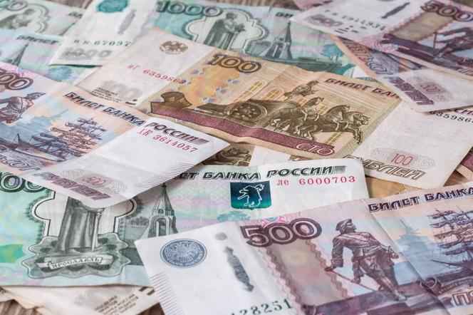 pieniadze rubel rosyjnski banknoty